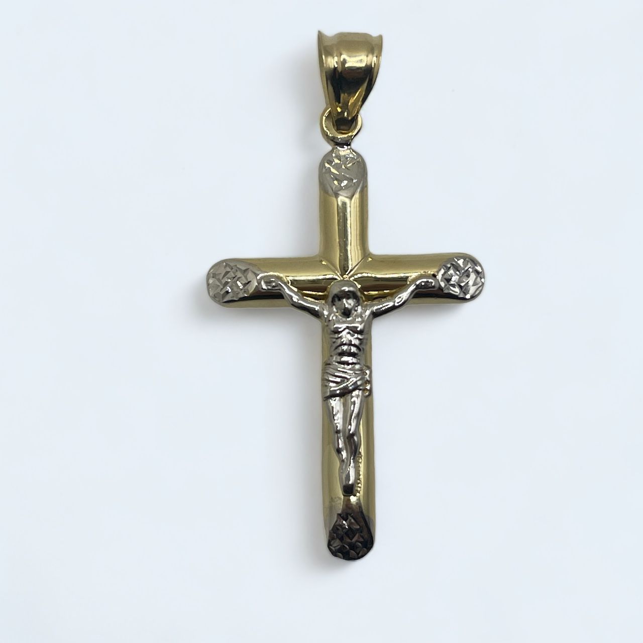 14k good Crucifix pendant